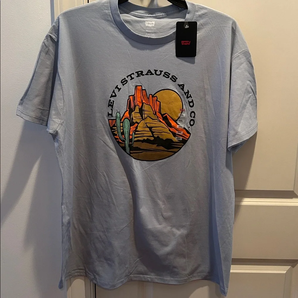 LEVIS Relaxed Graphic T-Shirt XL or XXL NWT